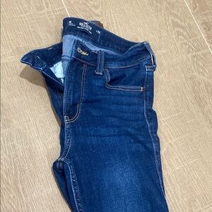 Hollister Women's Dark Blue Jeans